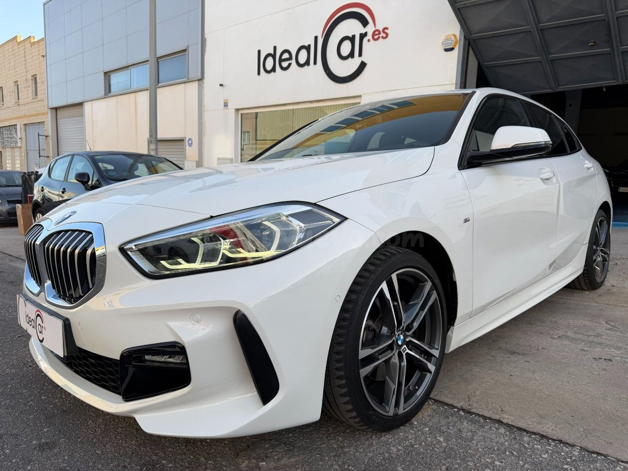 BMW Serie 1 118d Business Auto. (2021)