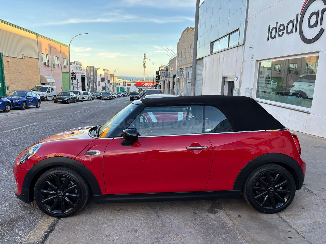 MINI MINI Cooper Cabrio (2020) - foto 2