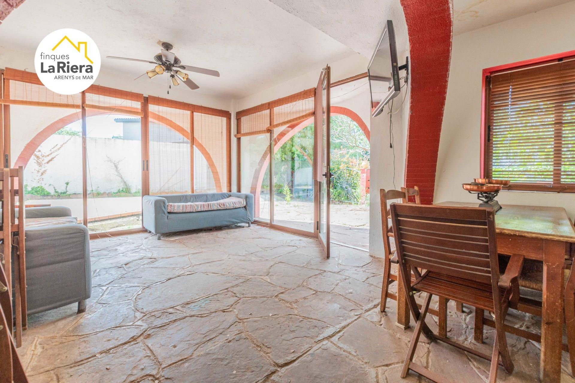 FANTÁSTICA VIVIENDA UNICA EN SU ESTILO !