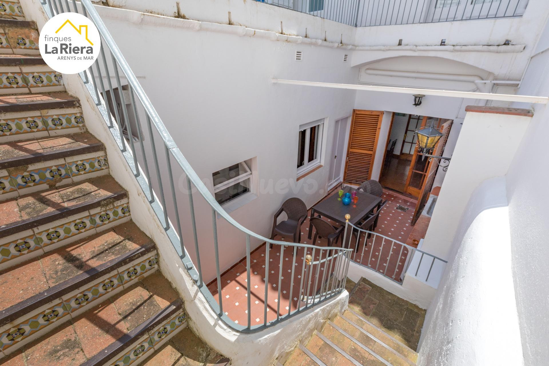 MAGNÍFICA CASA DE PUEBLO EN EL CASCO ANTIGUO