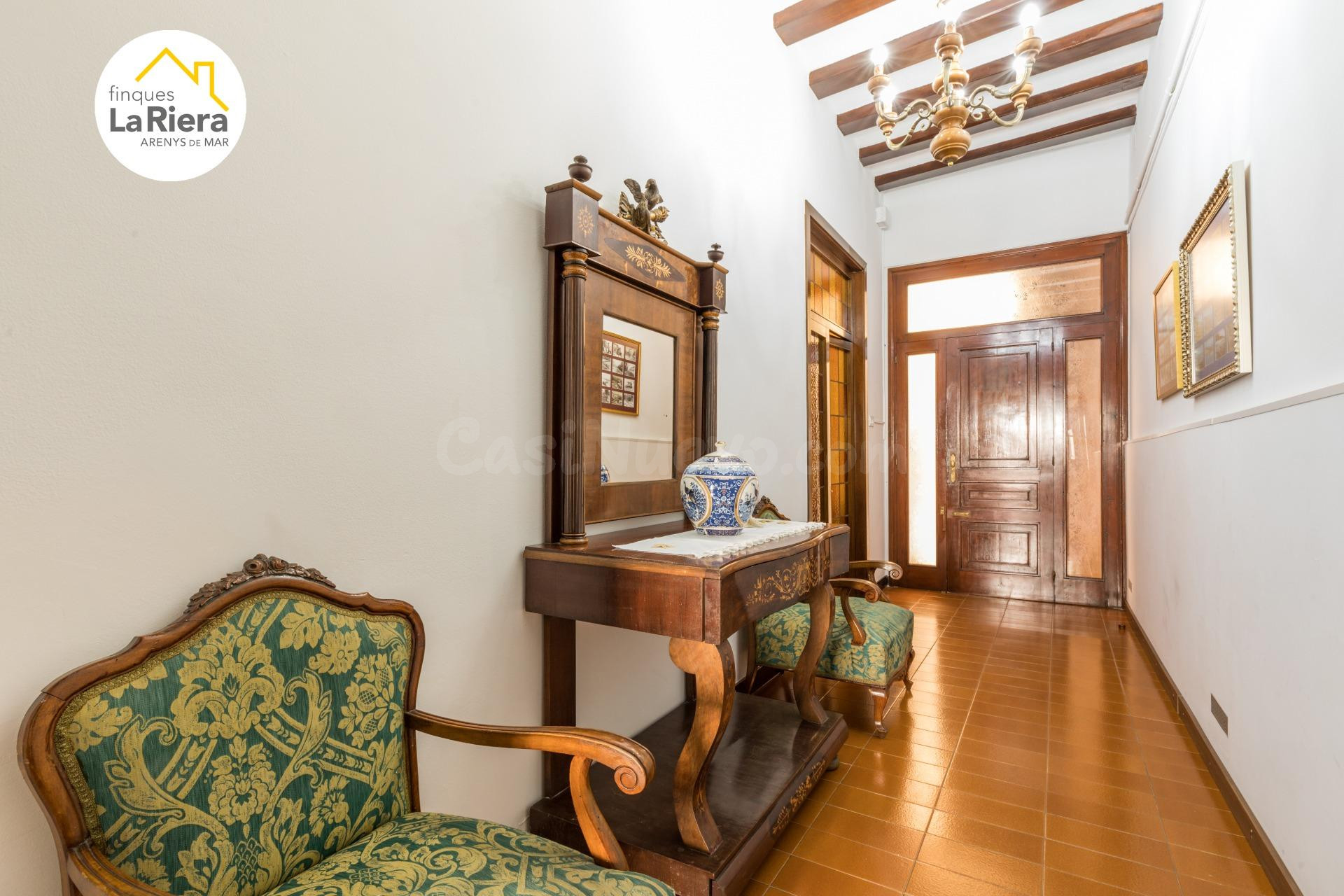 MAGNÍFICA CASA DE PUEBLO EN EL CASCO ANTIGUO - foto 2