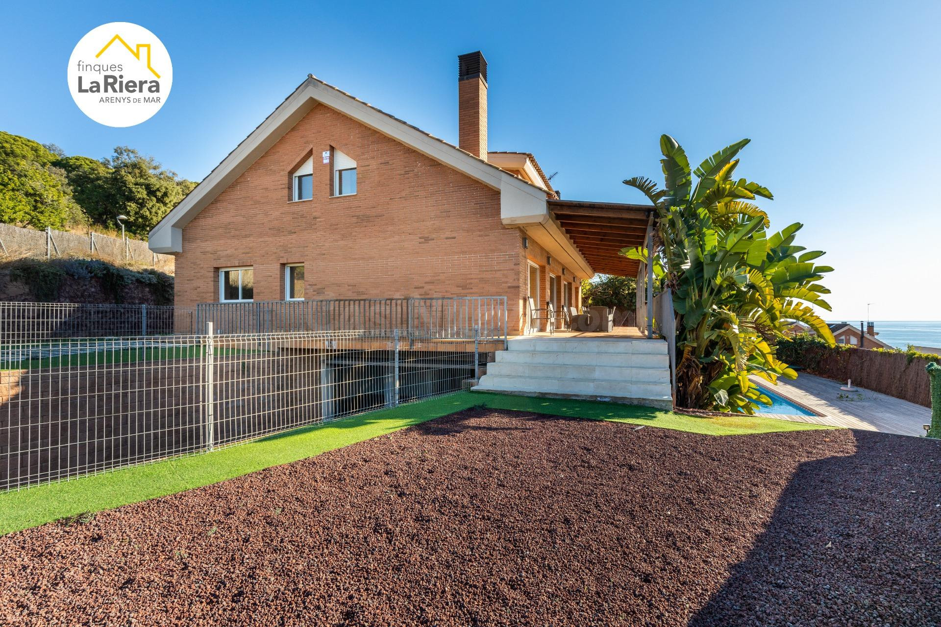 FABULOSA CASA A 4 VIENTOS CON VISTAS A MAR Y MONTAÑA !! - foto 3