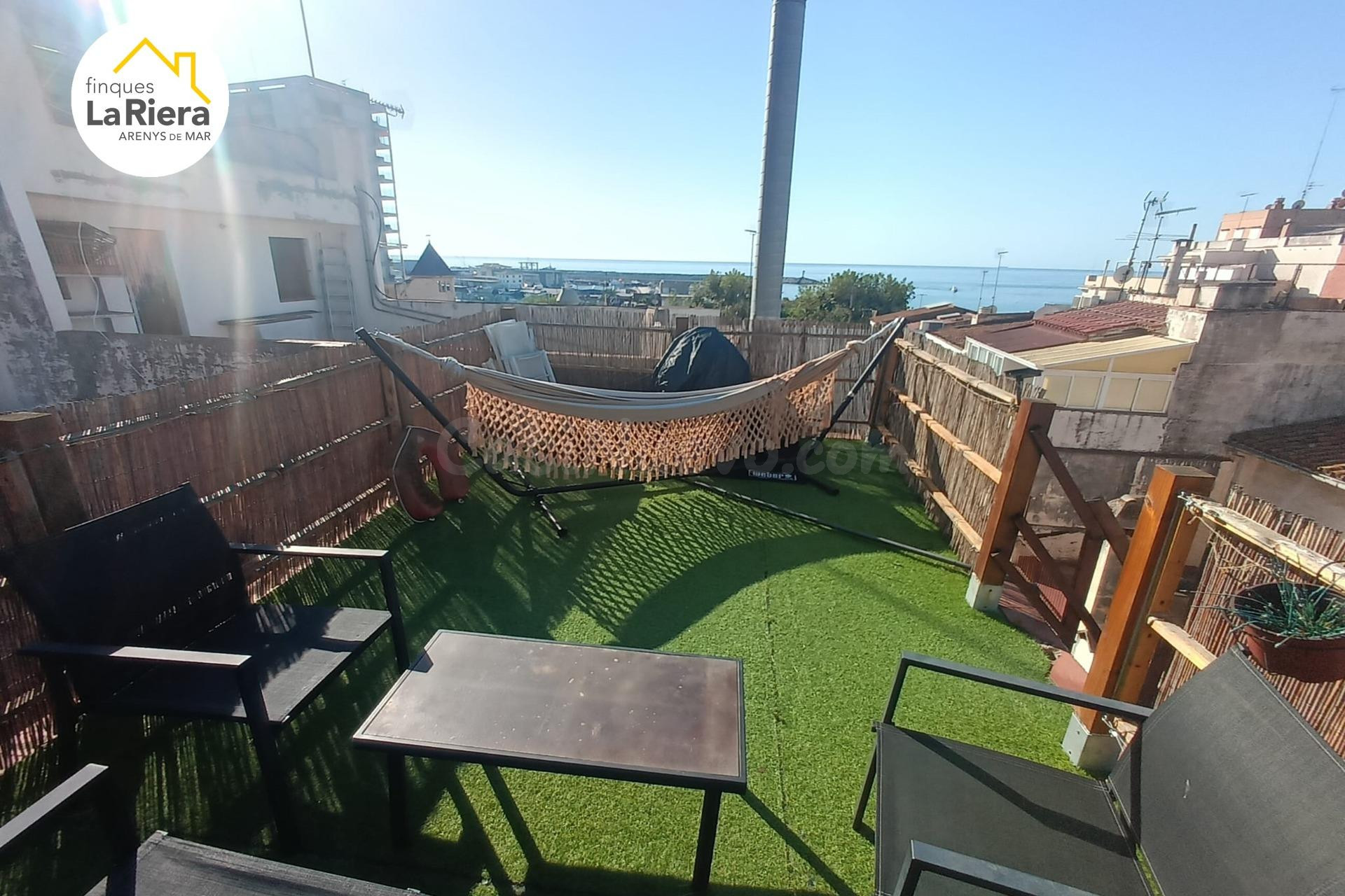 ÁTICO DÚPLEX CON VISTAS AL MAR