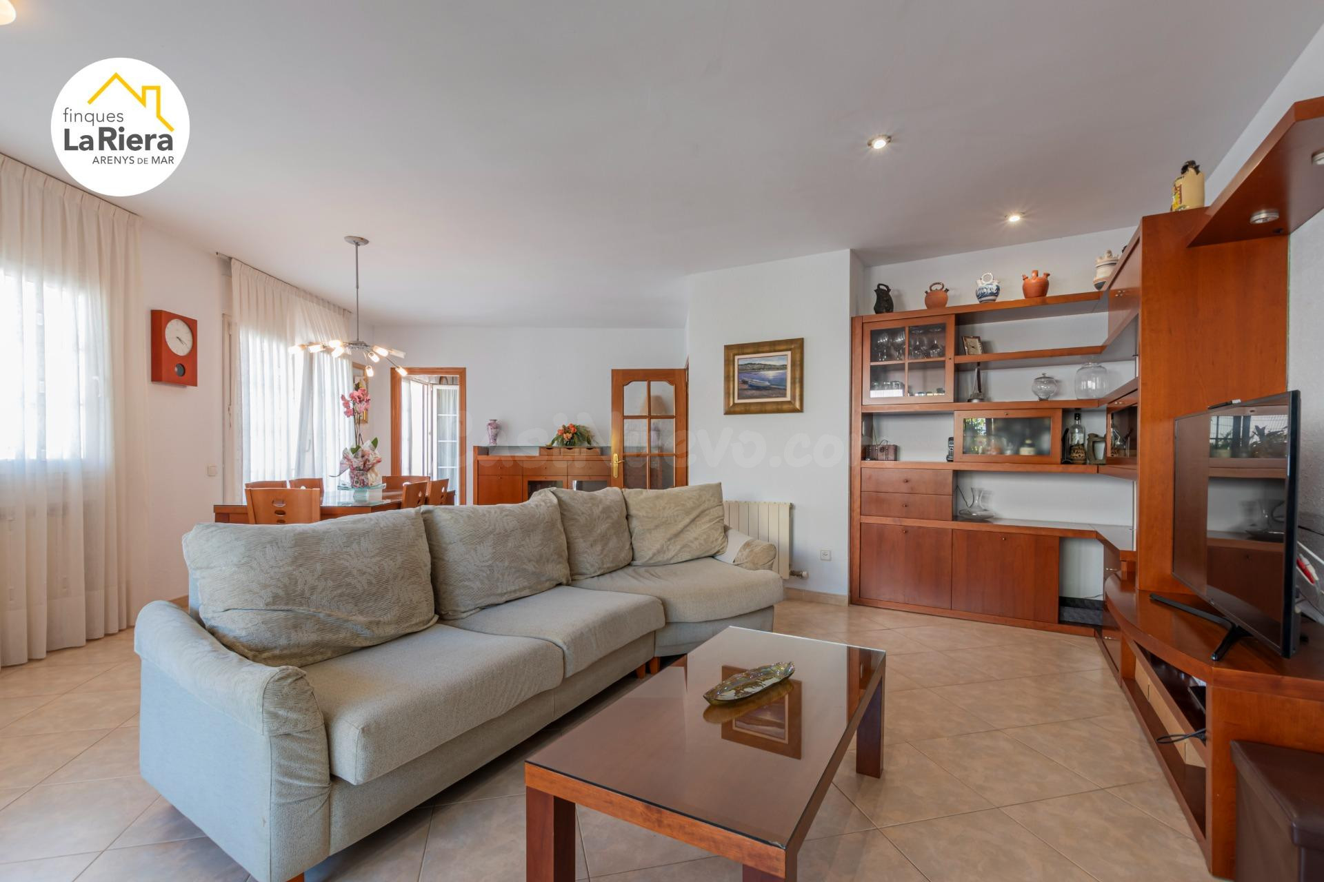 MAGNÍFICA CASA EN ARENYS DE MUNT - foto 3