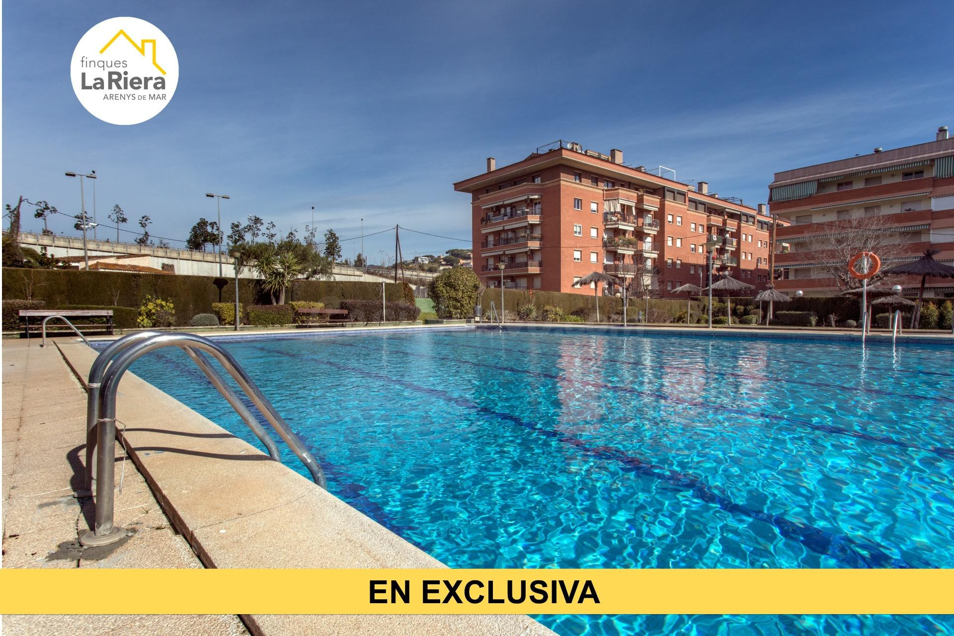 ESTUPENDO PISO EN ZONA ALTA!