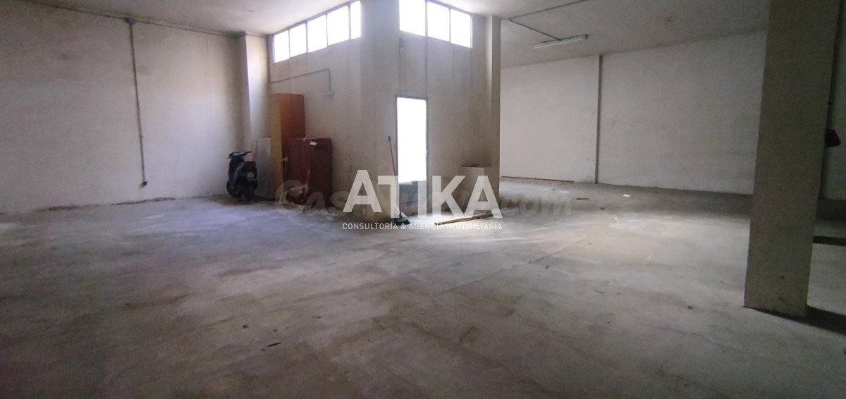 LOCAL VENTA JUNTO A AVENIDA PRINCIPAL
