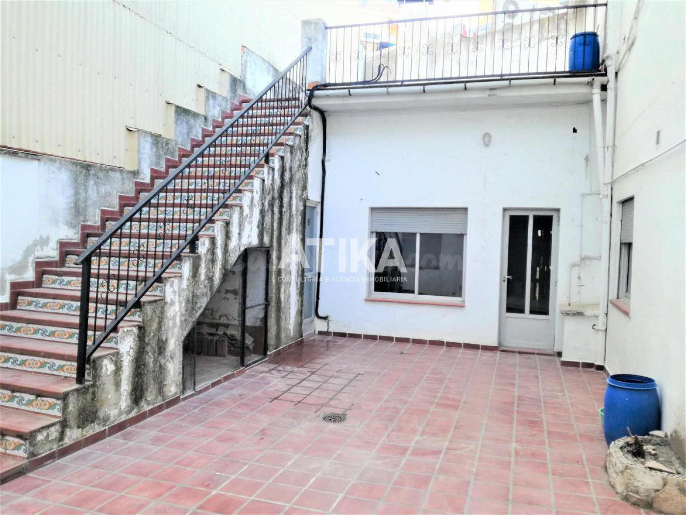 ESPECTACULAR CASA VENTA CON PATIO