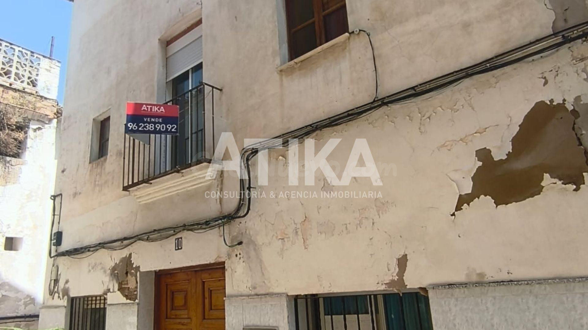 CASA A LA VENTA PARA REFORMAR - ONTINYENT