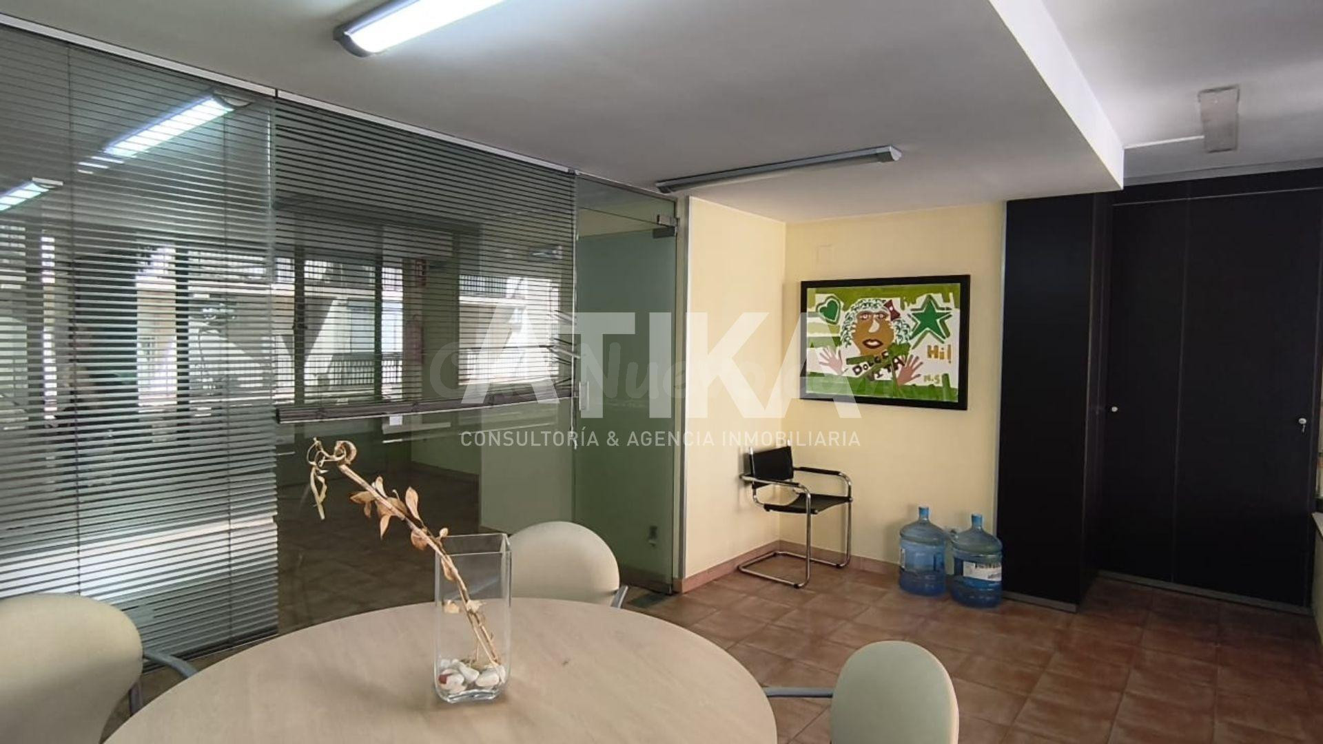 ENTRESUELO DE OFICINAS EN ZONA CÉNTRICA - ONTINYENT