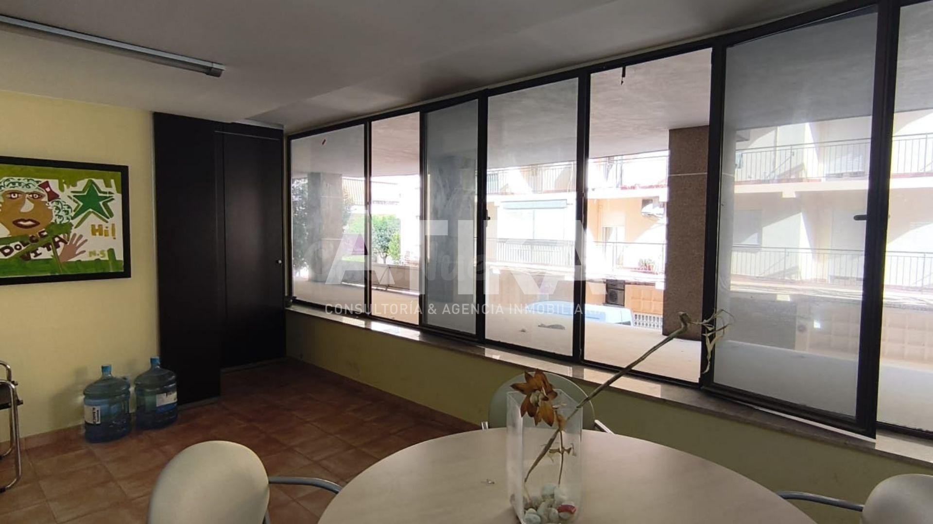 ENTRESUELO DE OFICINAS EN ZONA CÉNTRICA - ONTINYENT - foto 2