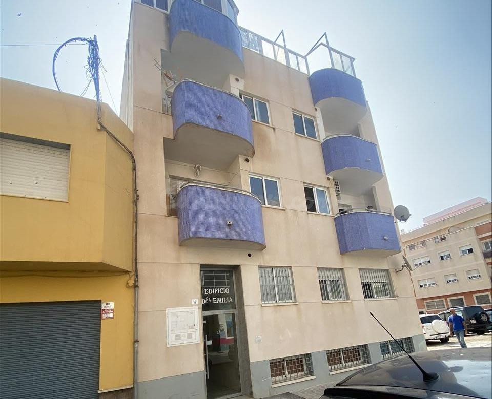 Piso OCUPADO en venta en El Ejido