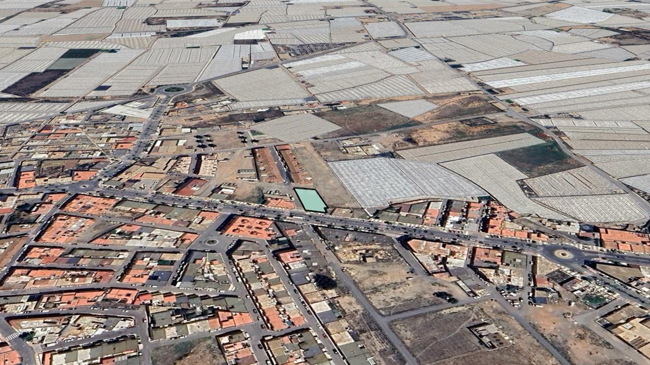 Suelo urbanizable en venta en La Mojonera