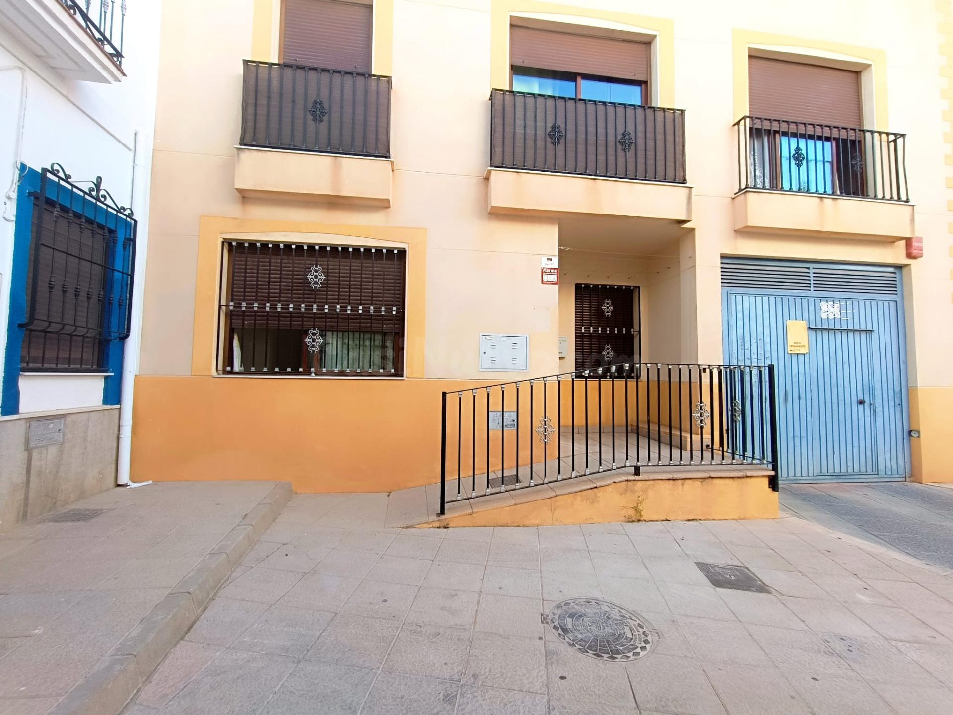 Piso de 4 dormitorios en venta en Dalias