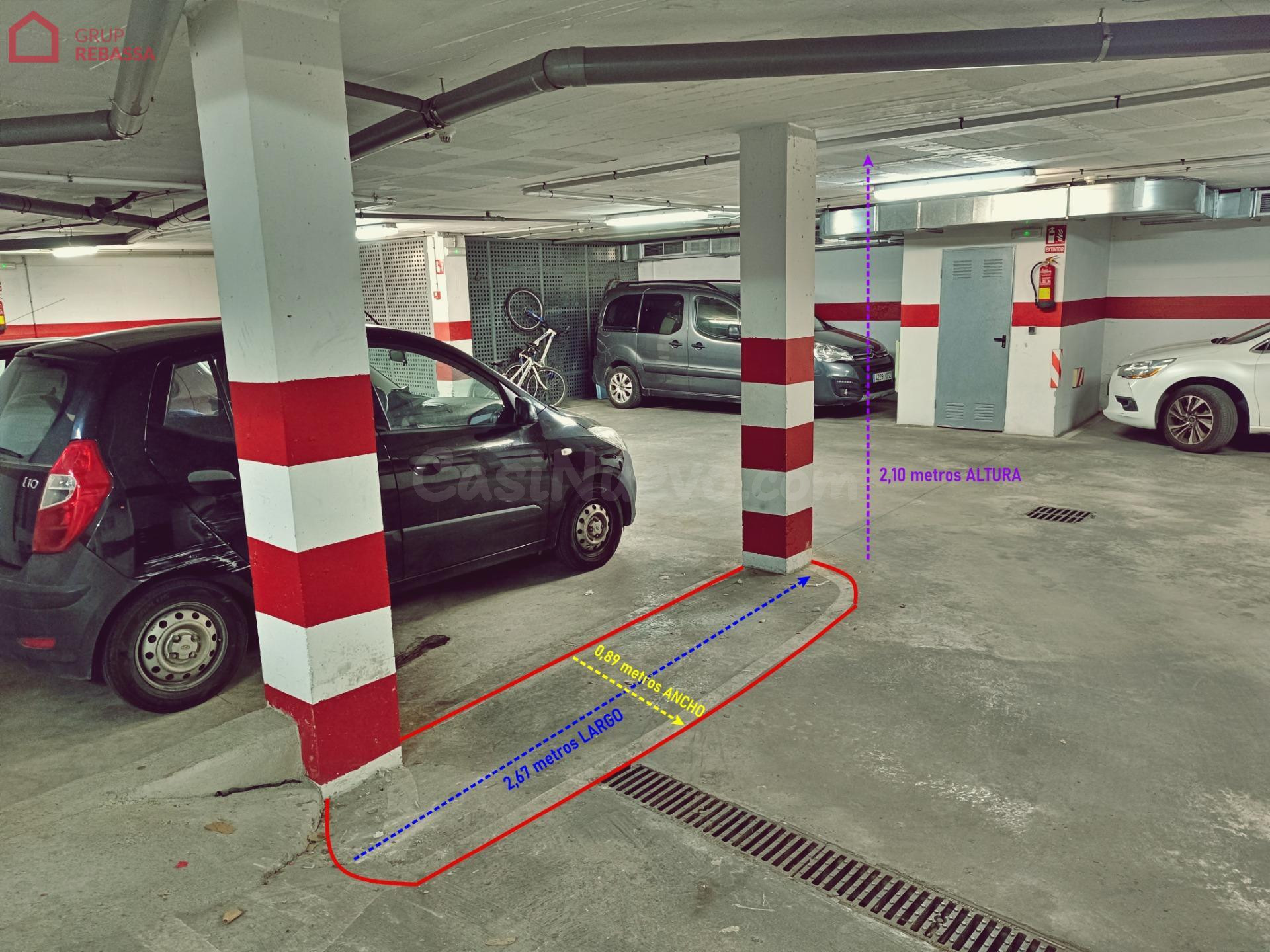 Se alquila PARKING PARA MOTO + TRASTERO en Pla de na Tesa