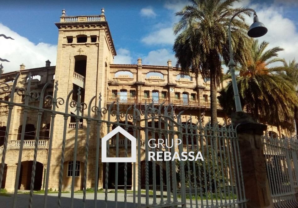 LOCAL COMERCIAL EN ALQUILER – AV. ARQUITECTO GASPAR BENNÀSSAR, PALMA