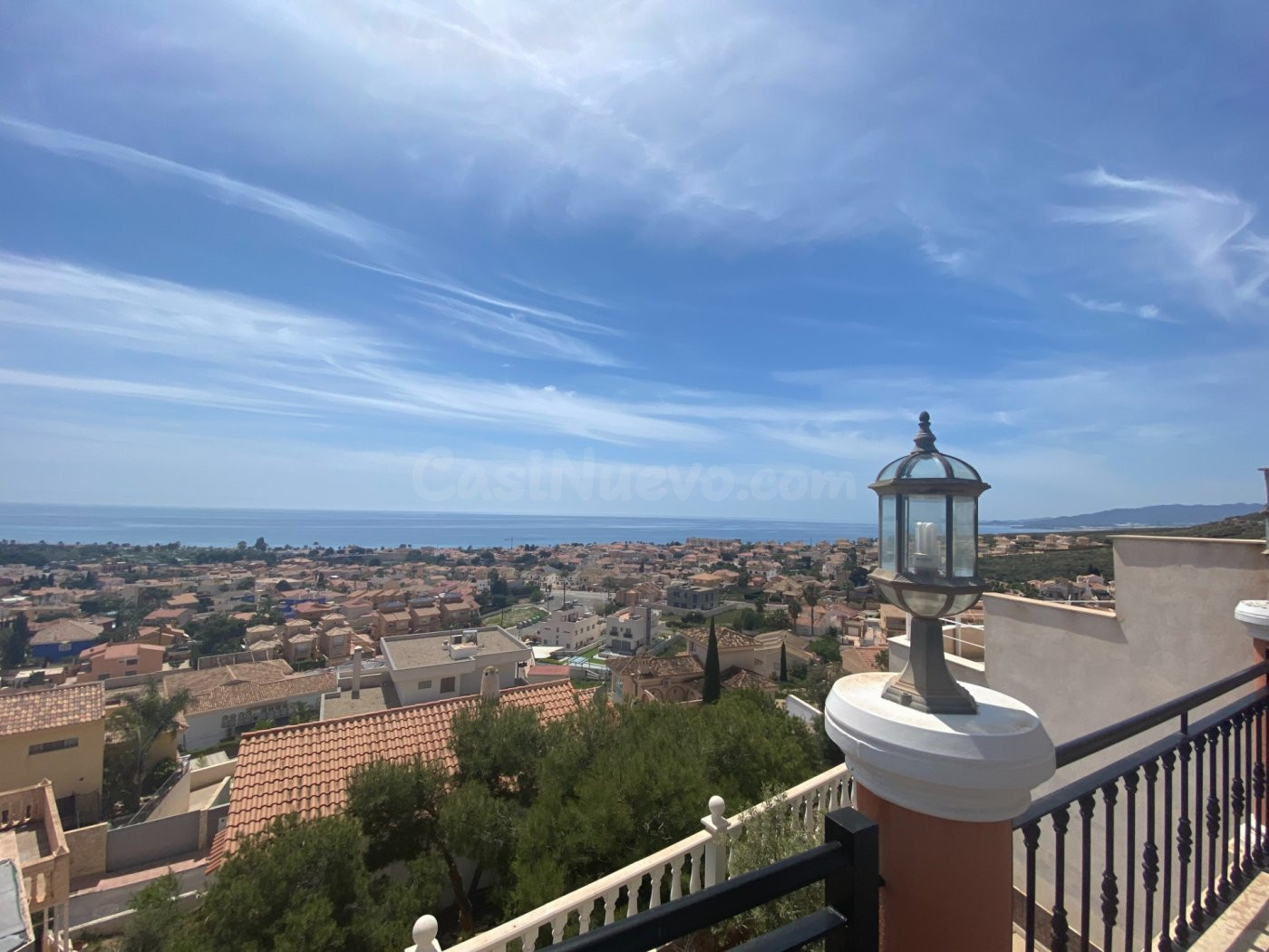 Dos por uno- Dos chalets por solo 590.000€