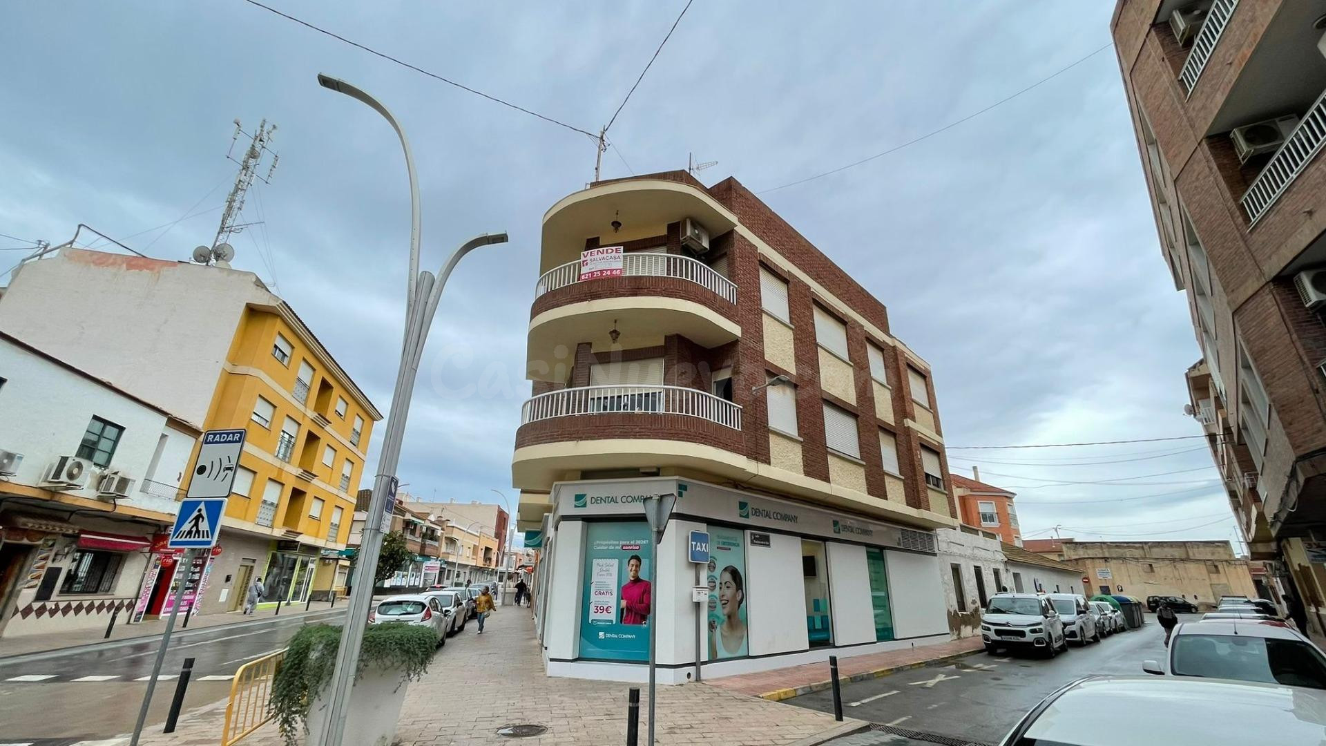 PISO EN GRAN VÍA CON DOBLE BALCÓN – 180 m2 EN PLENO CENTRO