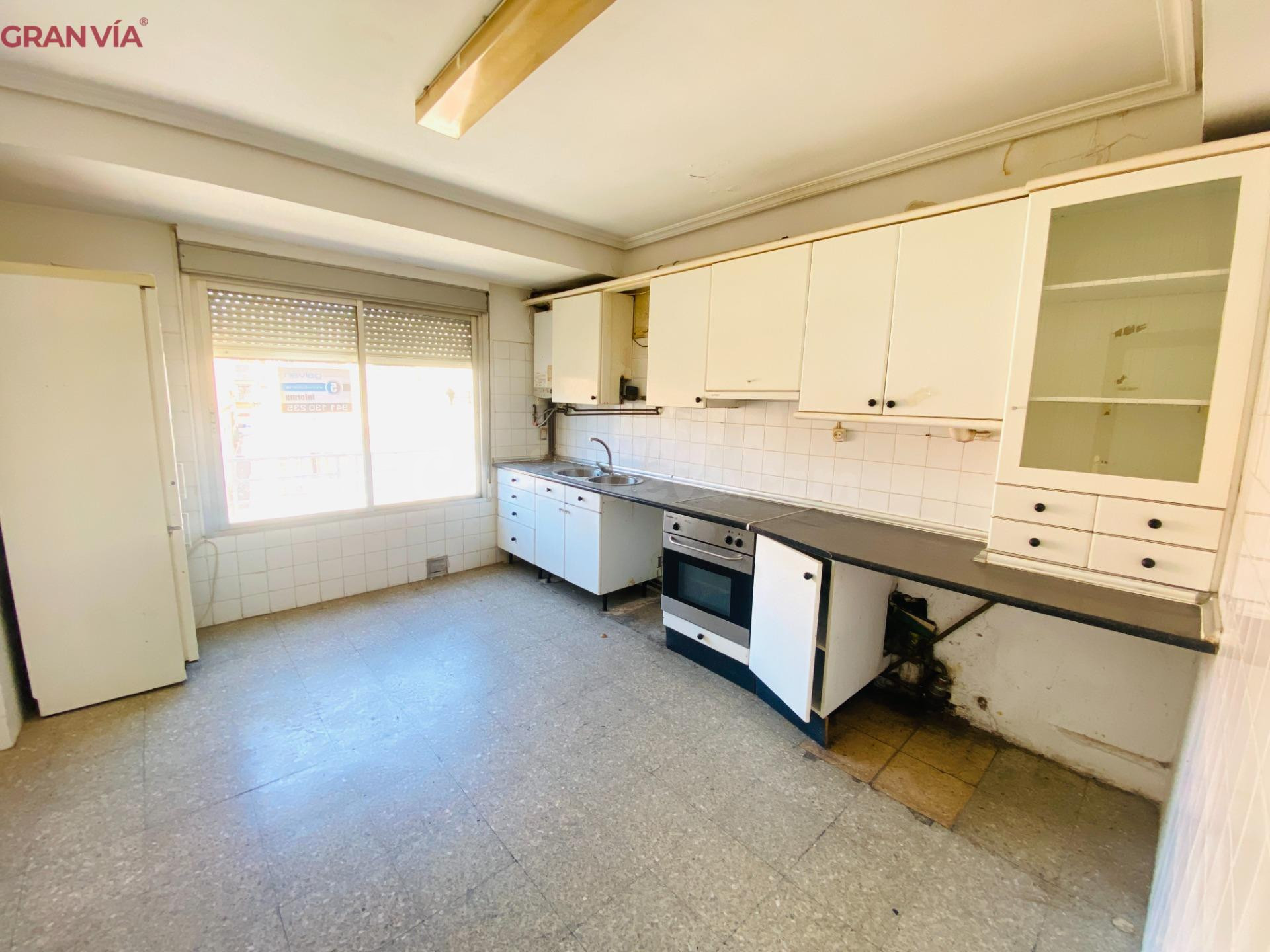 Amplio piso en venta en Arnedo