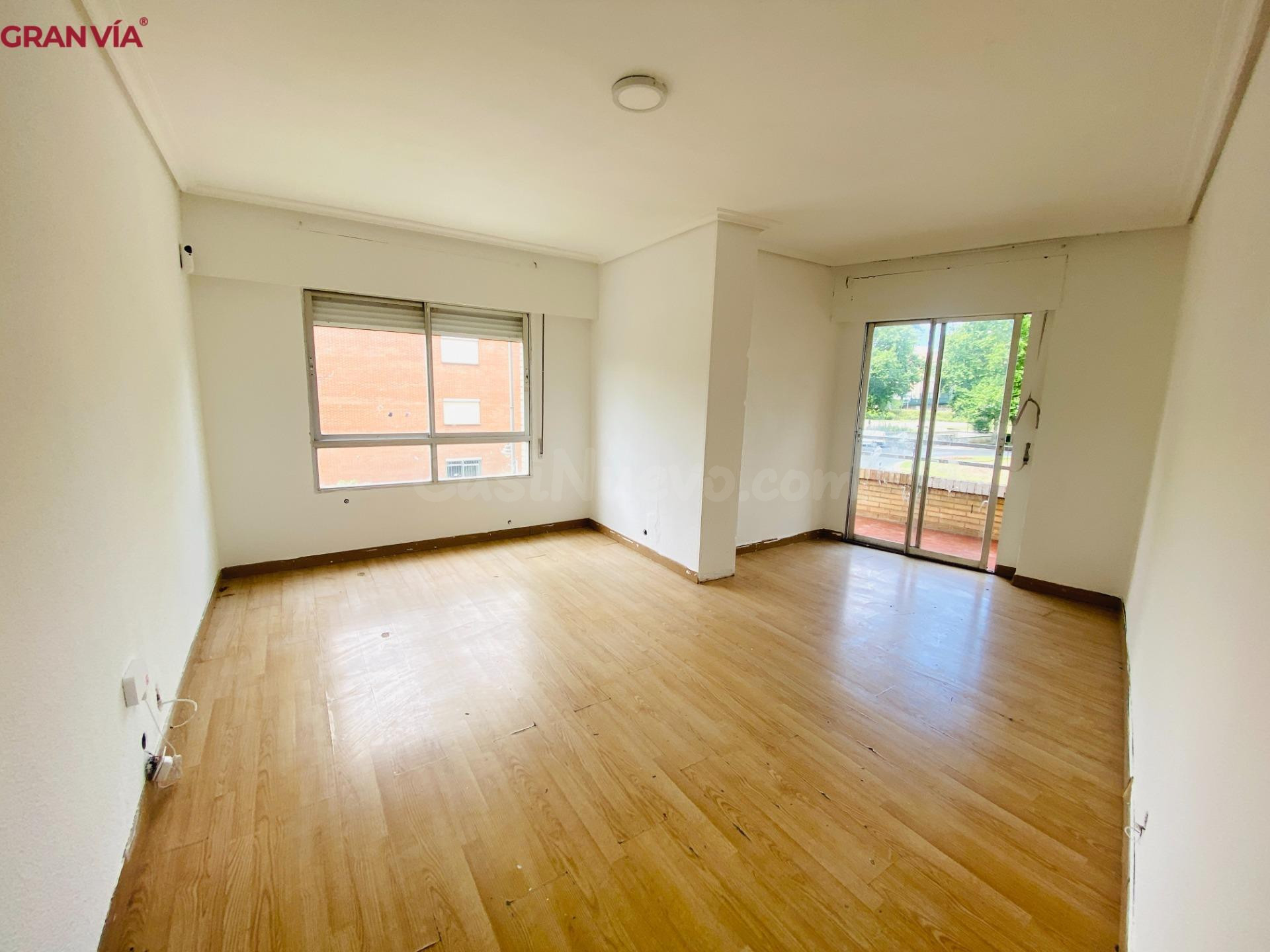 Piso exterior en la zona Oeste de Logroño