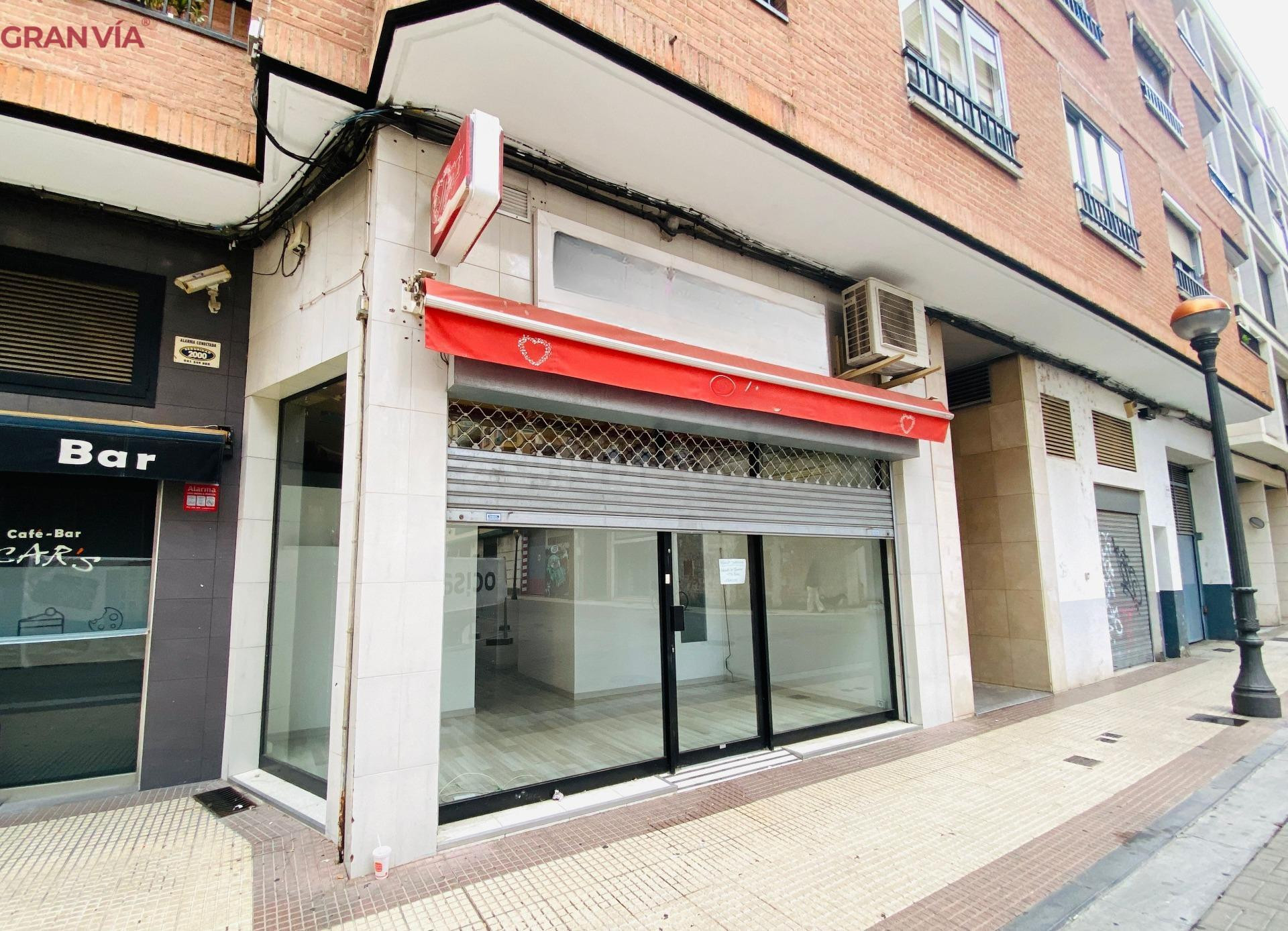 Local comercial en la zona Oeste
