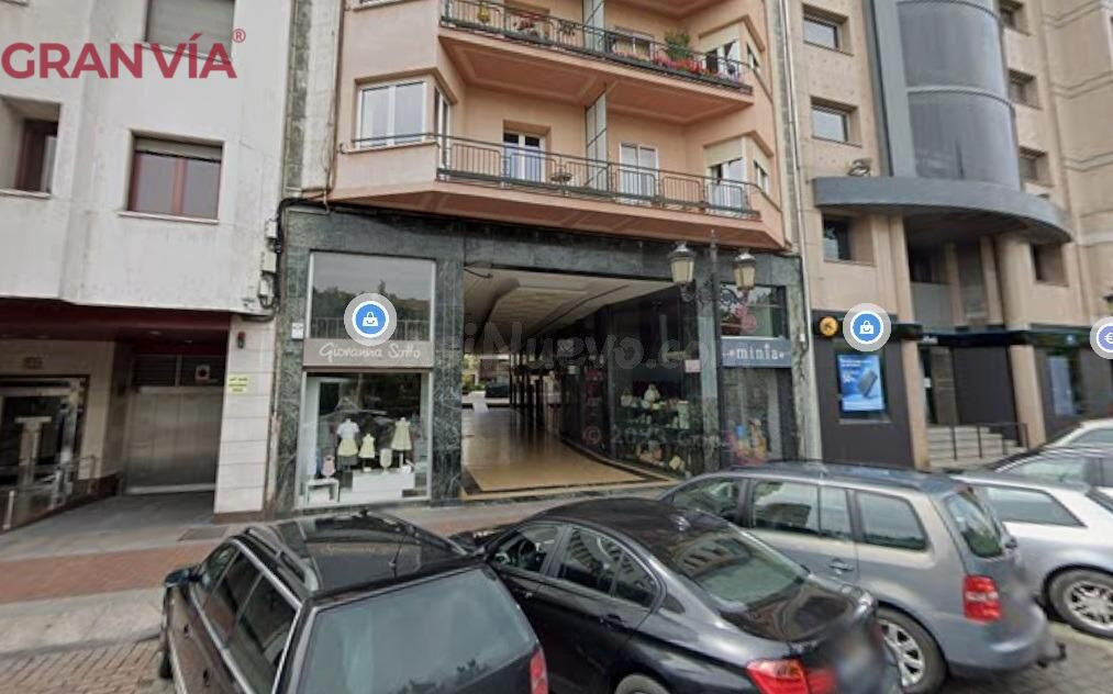 Local comercial junto a El Espolón