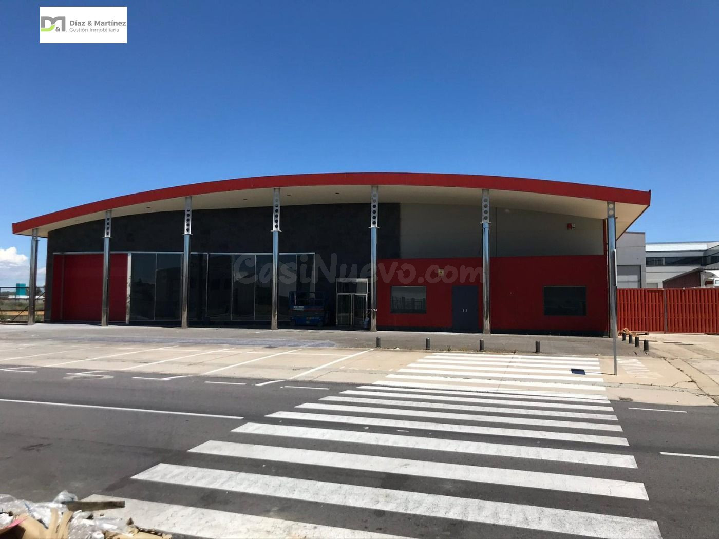 NAVE/EXPOSICIÓN EN ONZONILLA