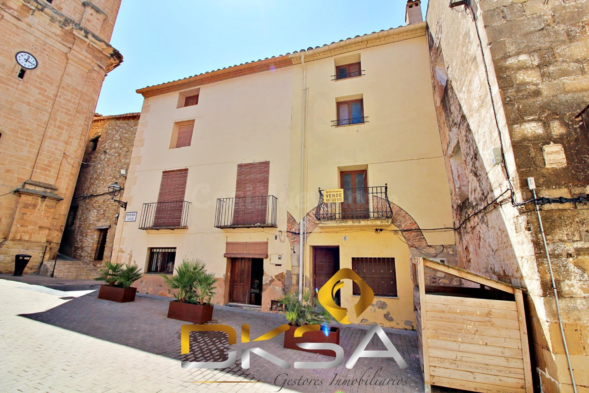 Casa con encanto en el Ayuntamiento de Cabanes