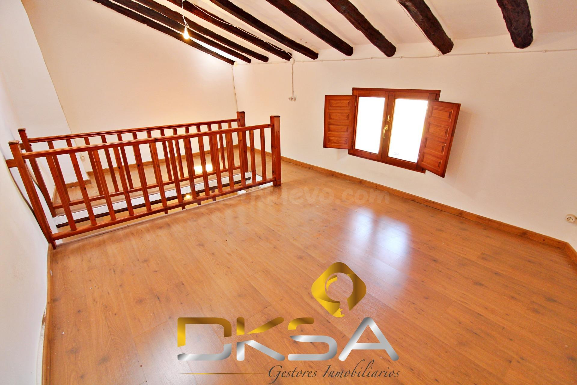 Casa con encanto en el Ayuntamiento de Cabanes - foto 5