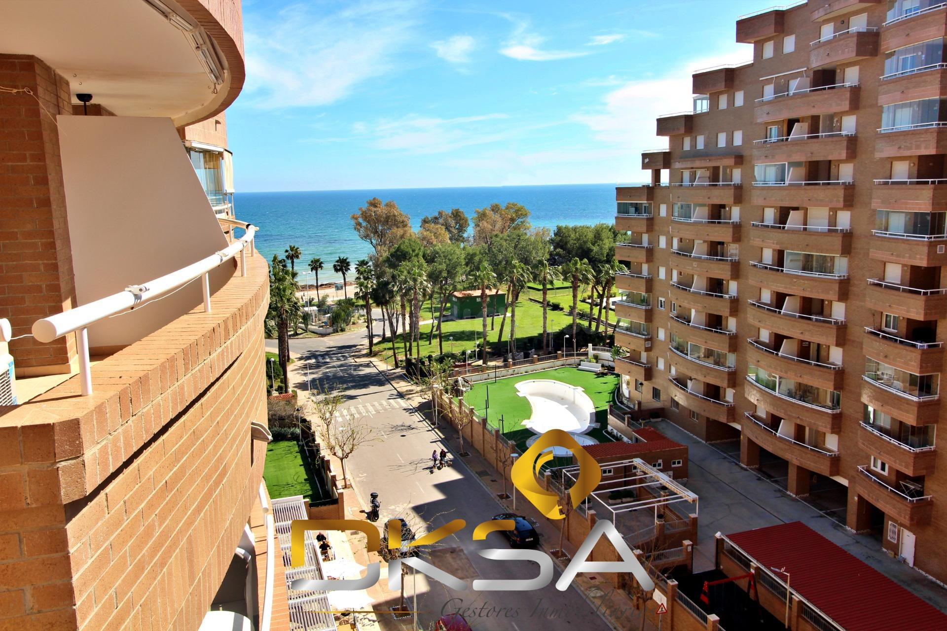 Apartamento en 1ª línea de mar lateral, Magic World, Oropesa