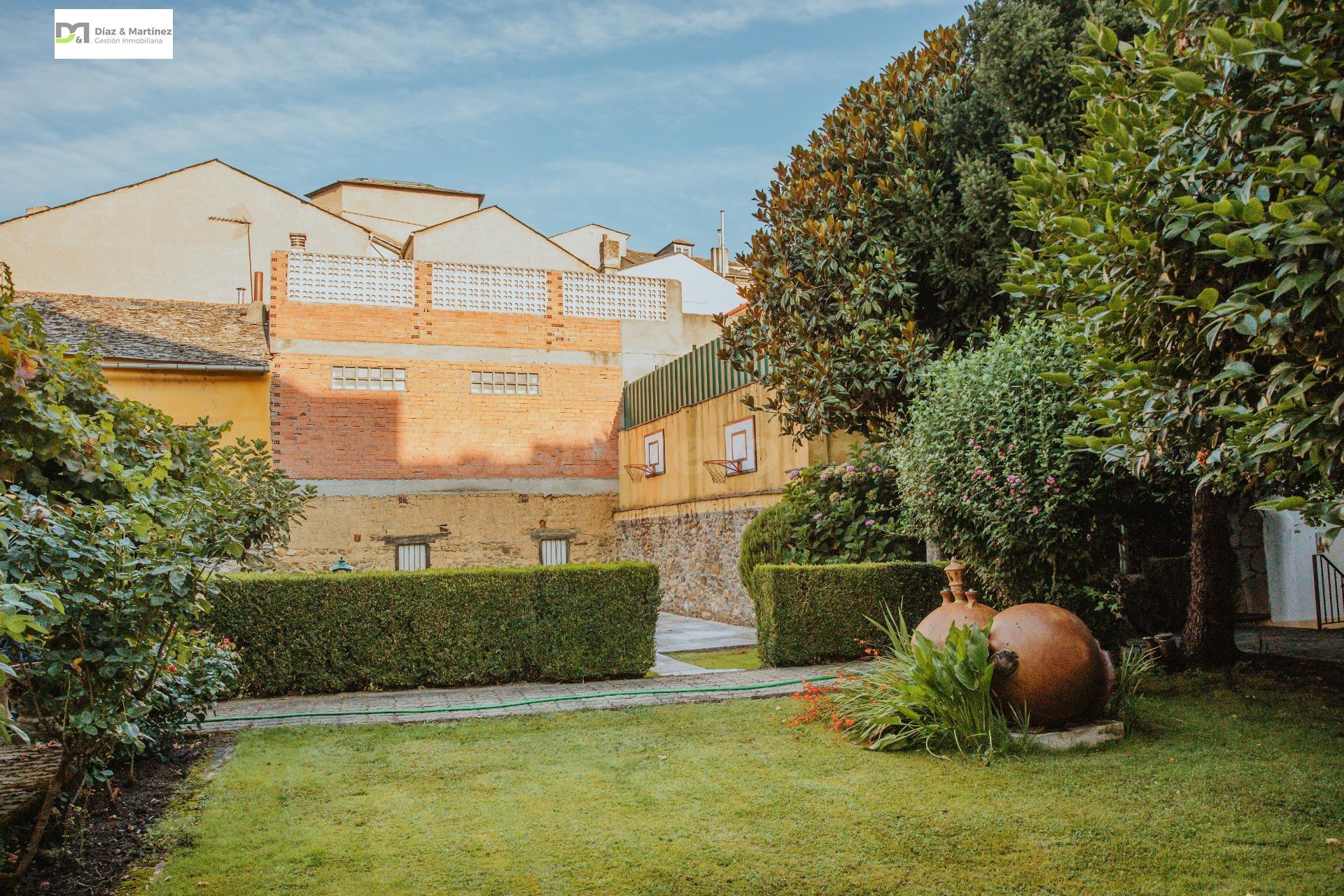 FINCA EN CACABELOS