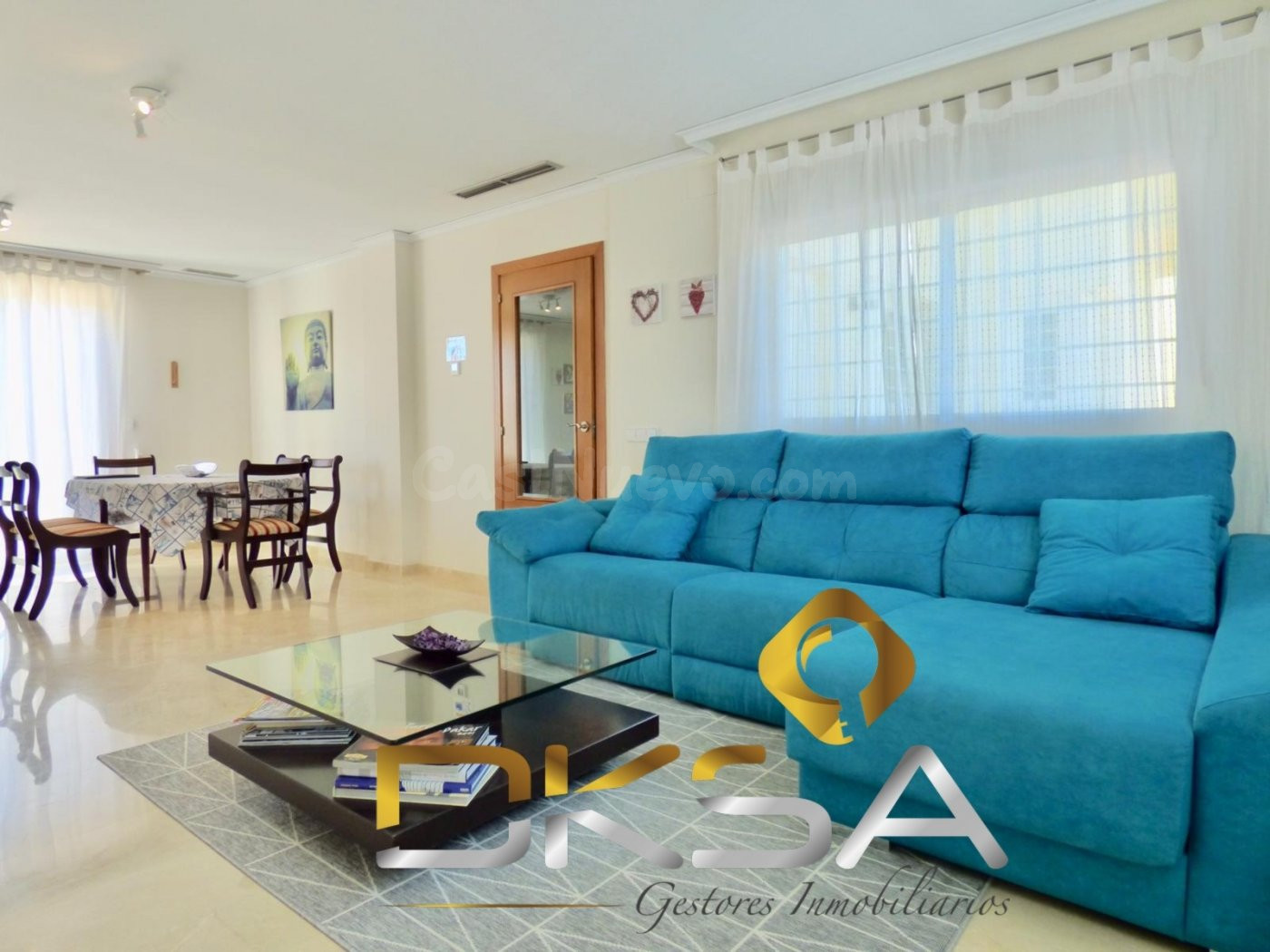 Villa con piscina a un paso de la playa del Heliópolis