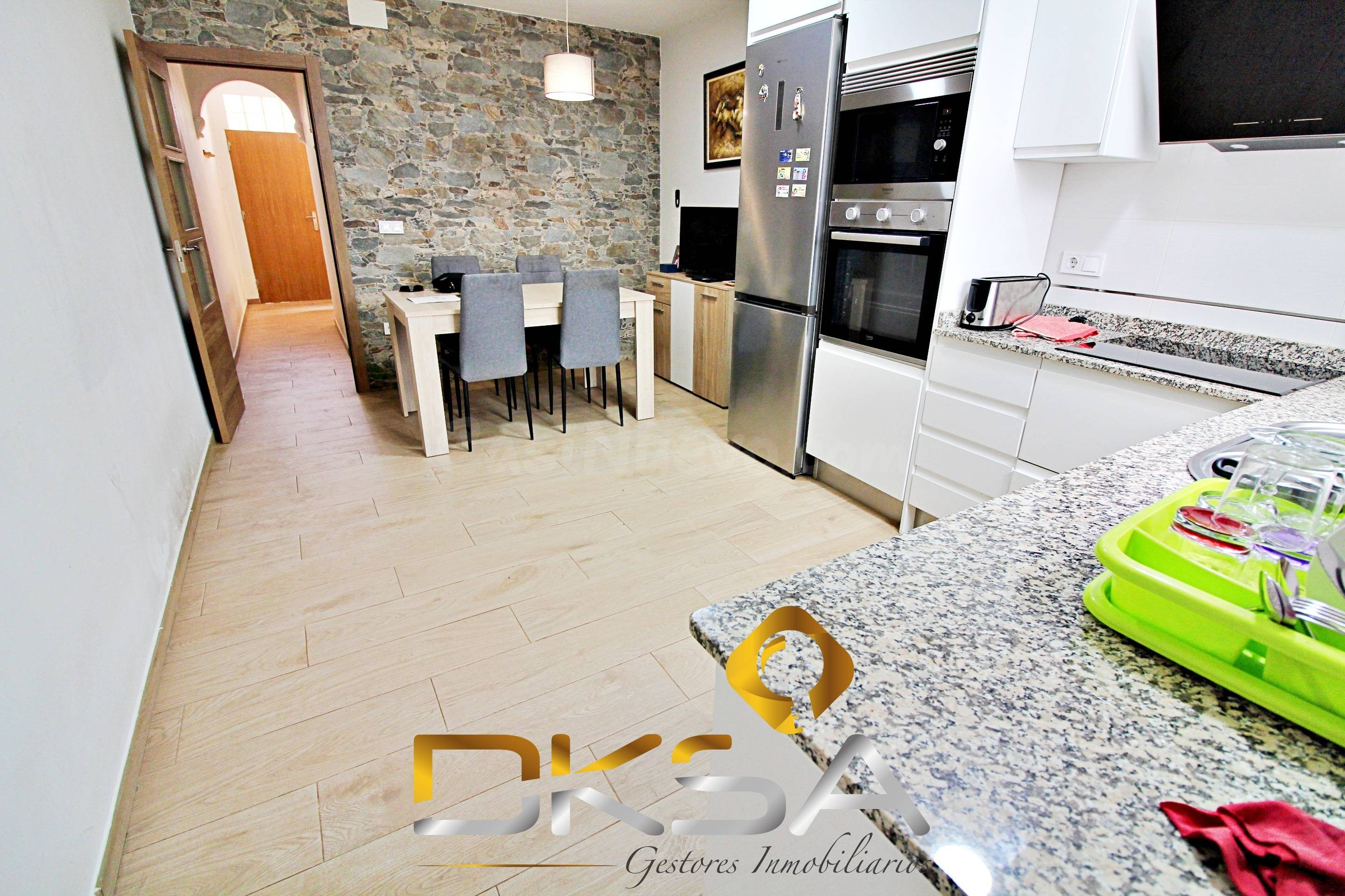 Casa reformada y lista para entrar a vivir en Castellón