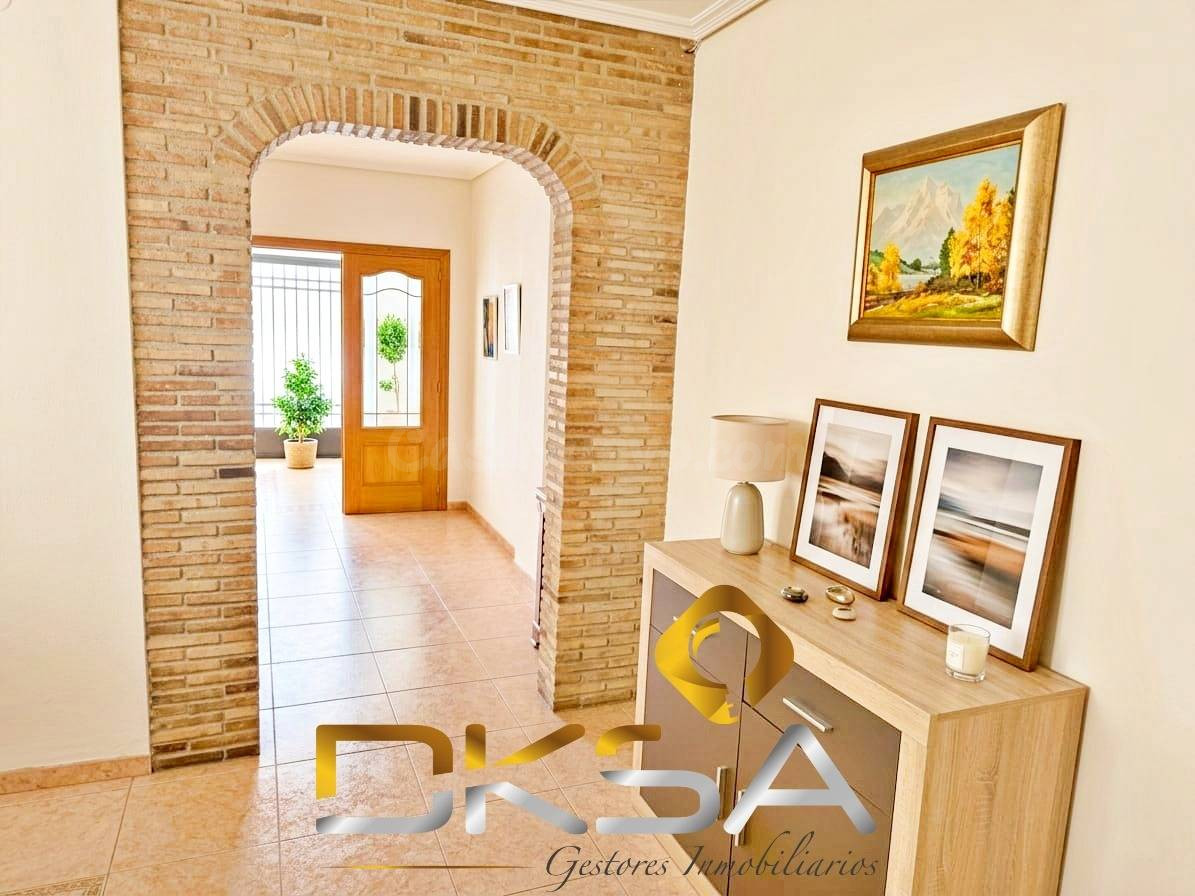 Casa en venta lista para entrar a vivir en Burriana - foto 2