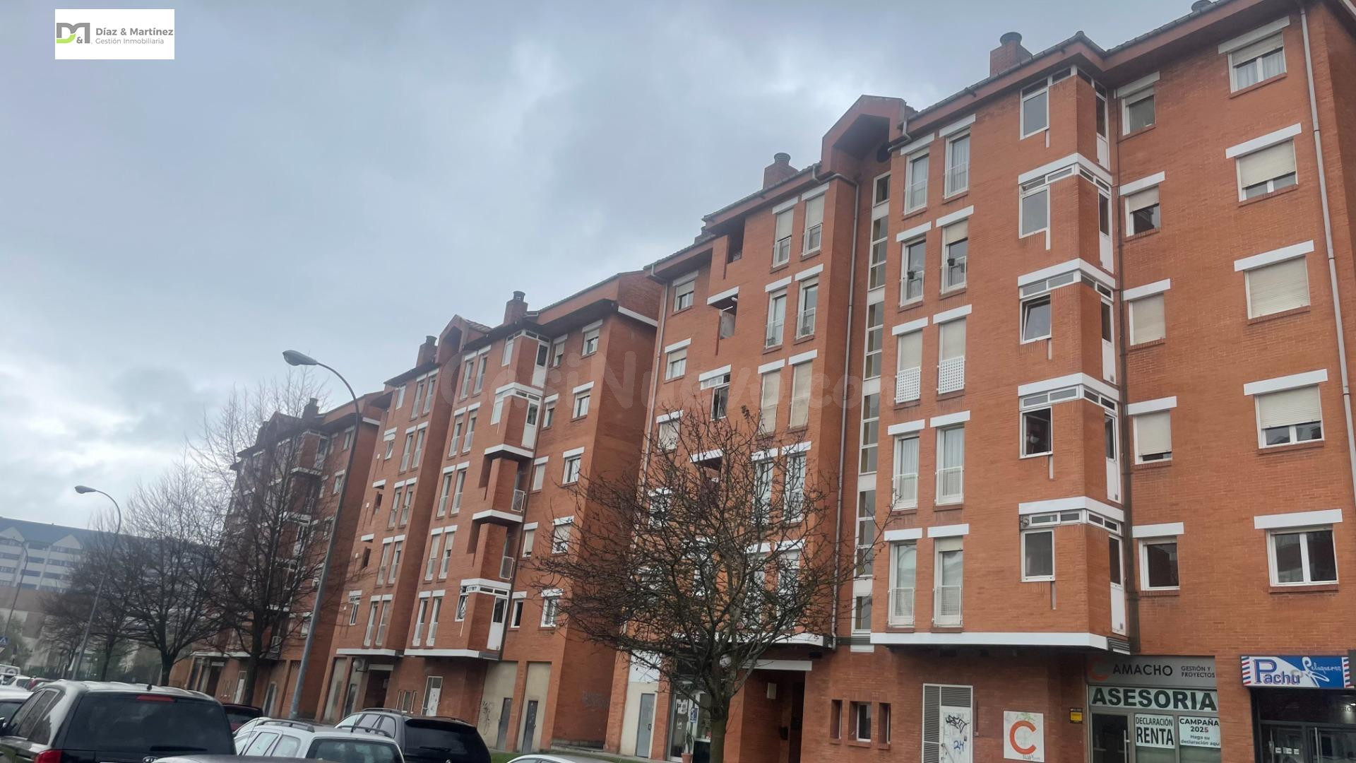 PISO TIPO DUPLEX EN OVIEDO