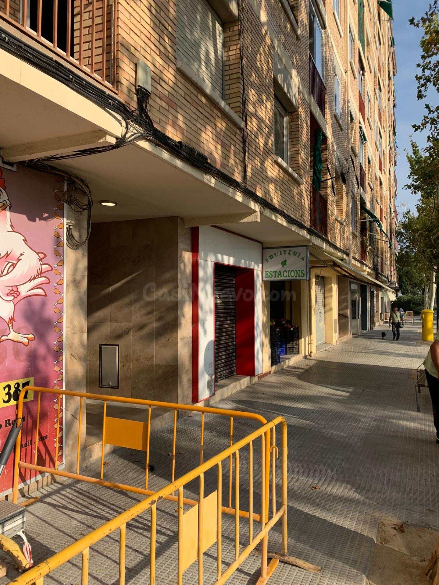 Local comercial 127m² en venta - Avda Països Catalans
