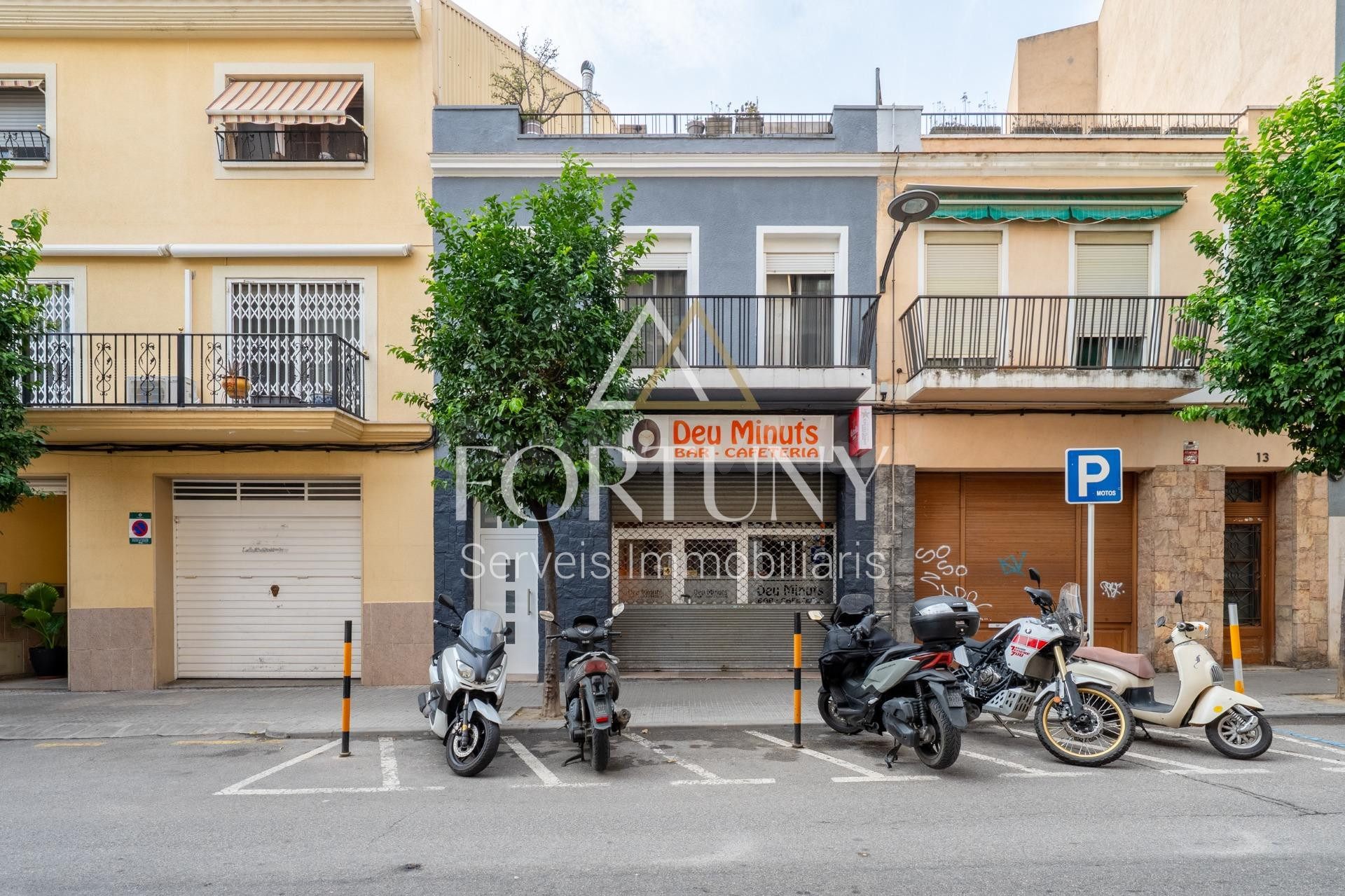 Piso y Bar en Venta en Zona Centro de Reus