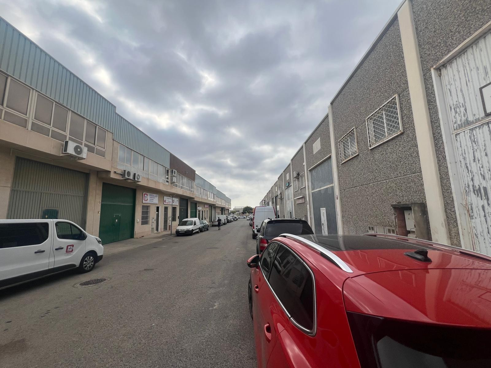Nave en venta en Reus