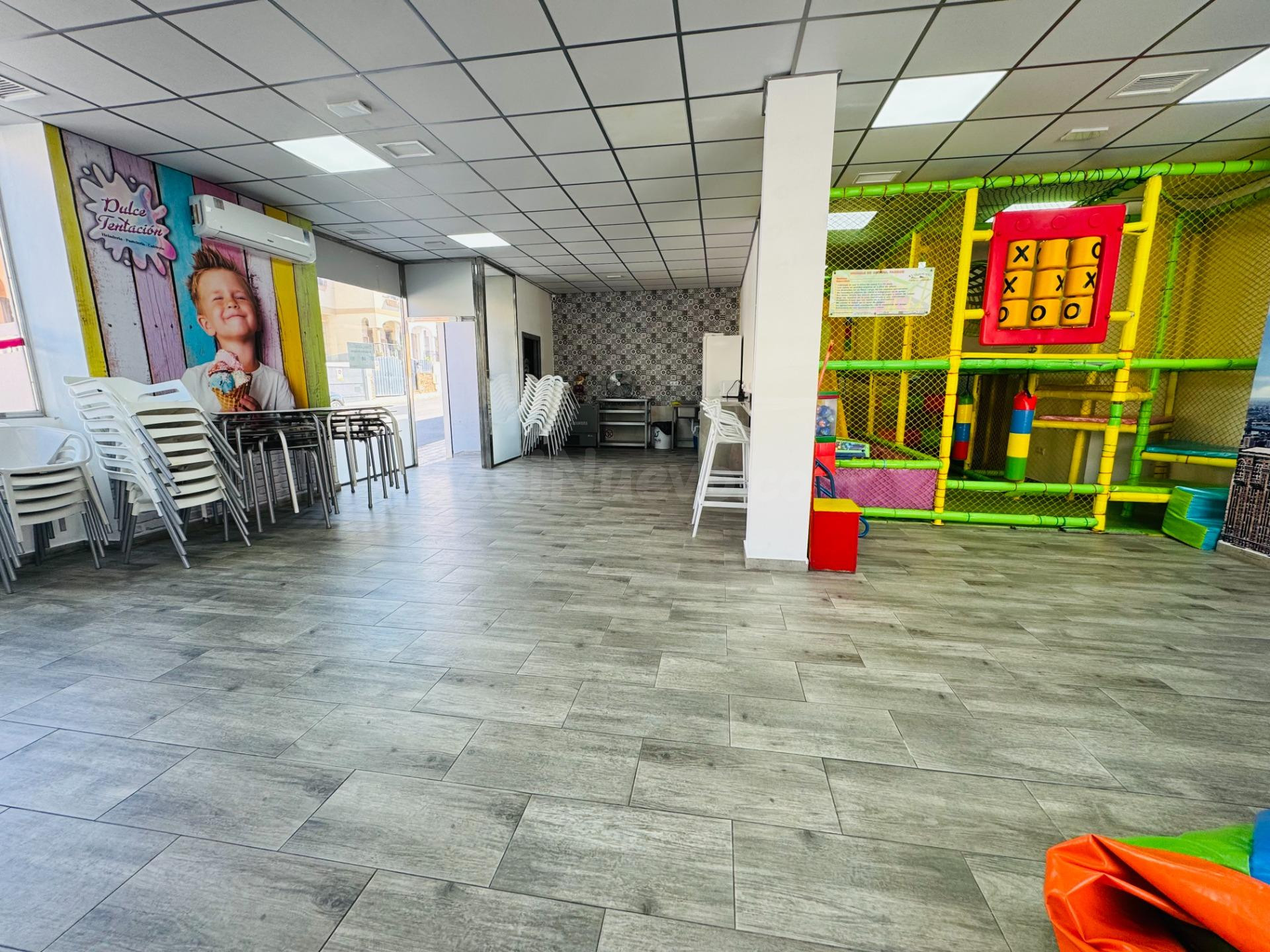 Local comercial 110m² en venta - Vega de granada zona noroeste