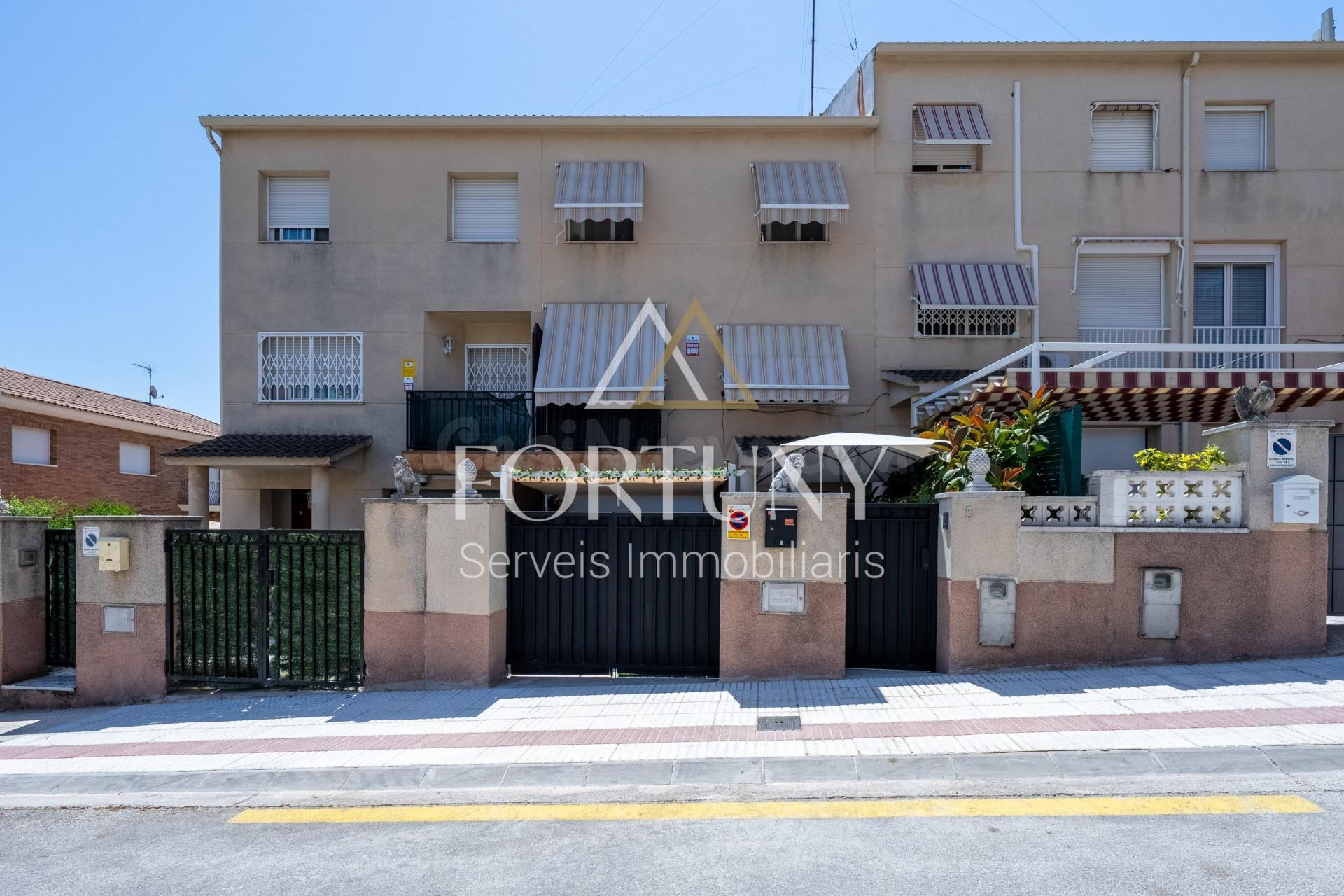 Adosado en venta en Constantí