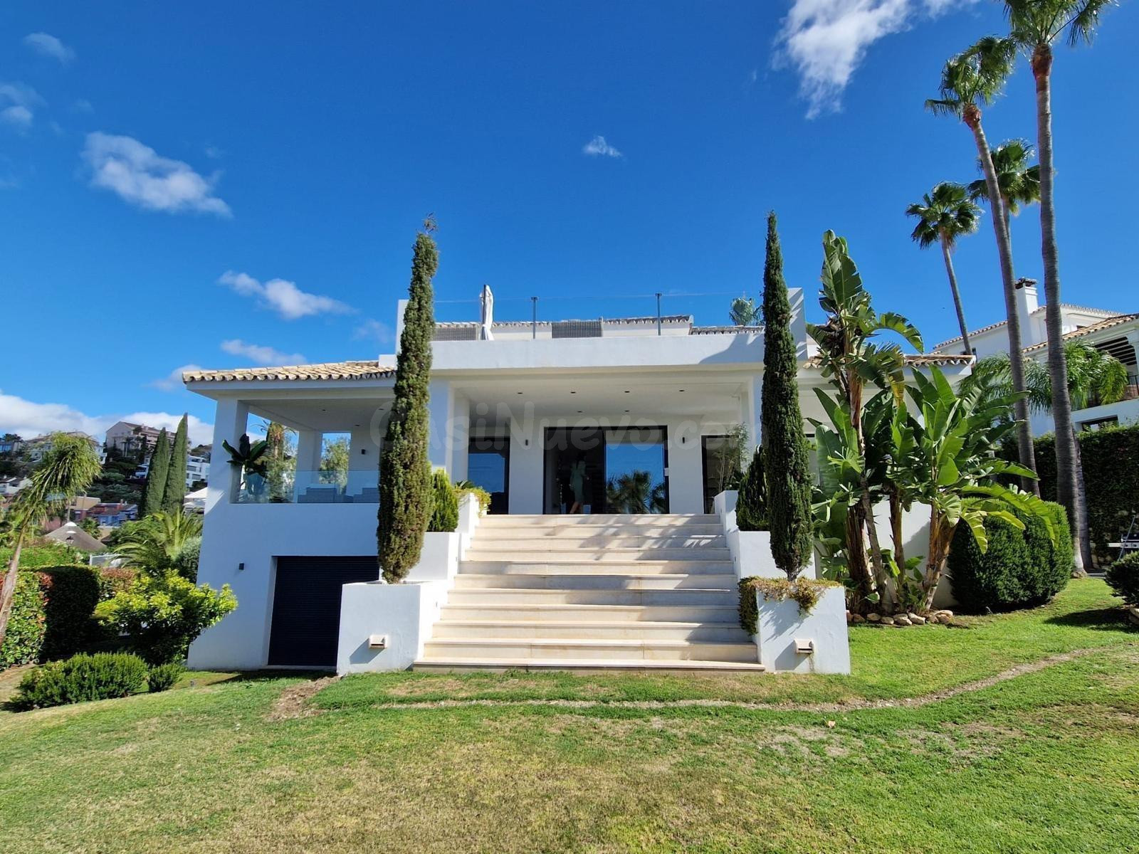 Villa de lujo con alto potencial de inversión en Nueva Andalucía, Marbella