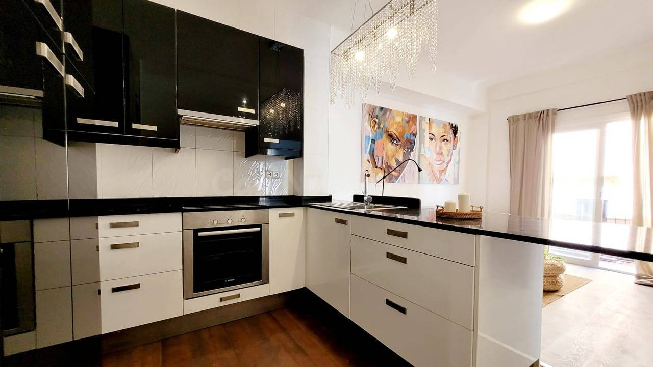 Apartamento reformado en El Arenal, ¡a sólo 200 m del mar!