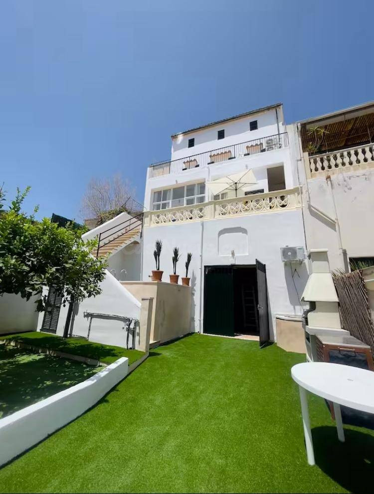 Encantadora Villa en Sant Jordi