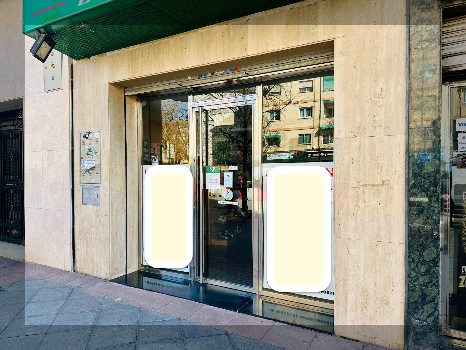 ✨ OPORTUNIDAD EN EL BARRIO DE LA CHANA – LOCAL COMERCIAL CON UBICACIÓN ESTRATÉGICA ✨