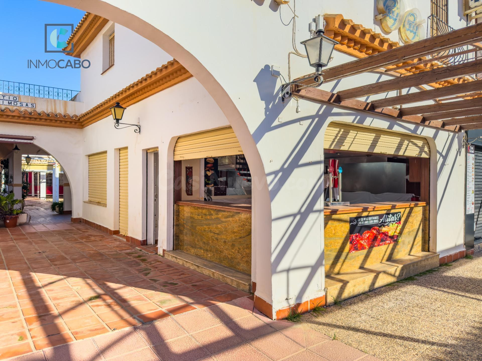 Locales en venta en Centro Comercial Zoco – La Manga del Mar Menor