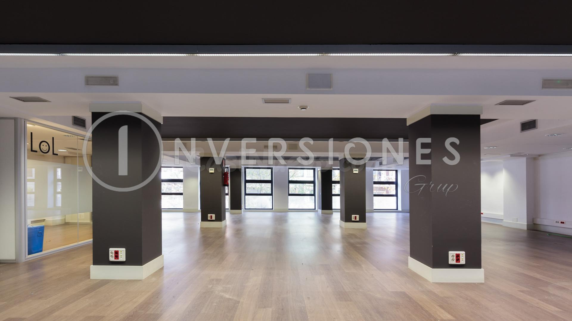 Oficina 477m² en alquiler - La Nova Esquerra de l´Eixample