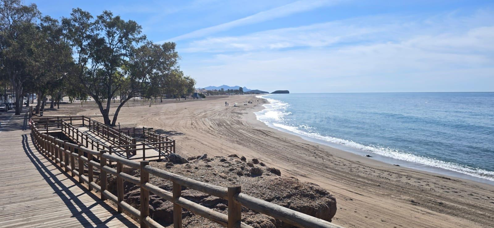 Impresionante chalet en primera línea de la playa. Bolnuevo. Puerto de Mazarrón