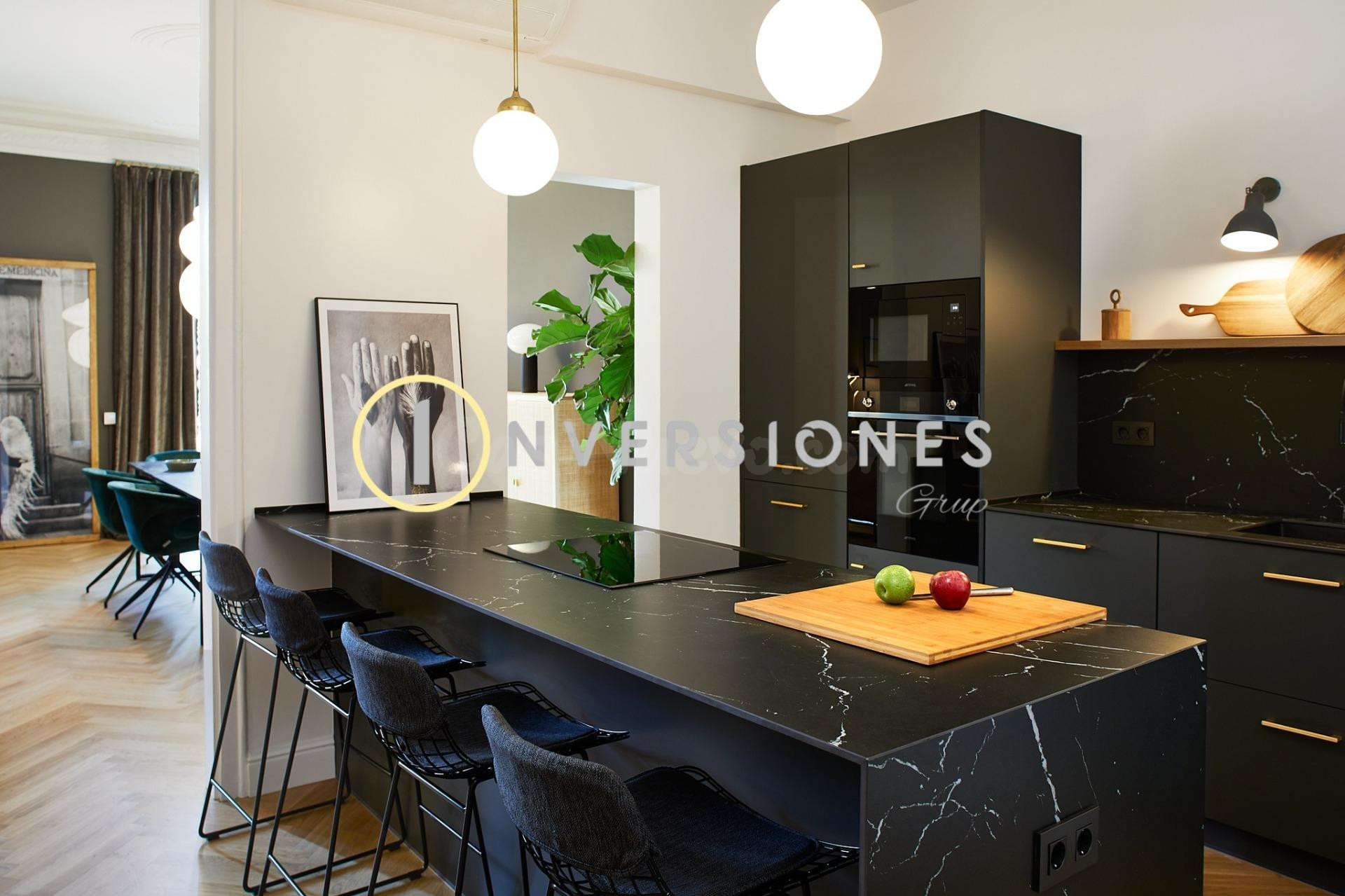 Piso 3 habitaciones 157m² en alquiler - Sant Pere - Santa Caterina i la Ribera