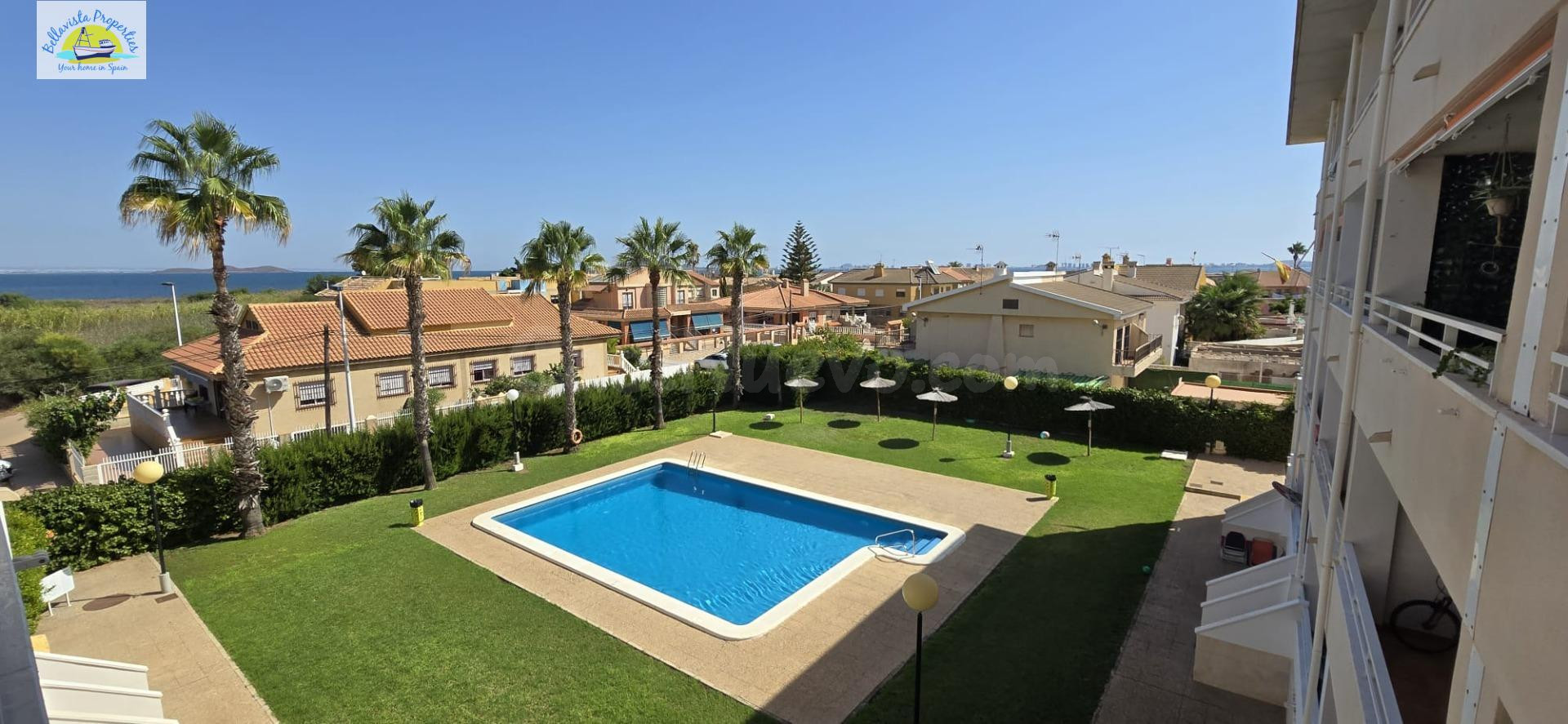 APARTAMENTO DE DOS DORMITORIOS CON VISTAS AL MAR MENOR!