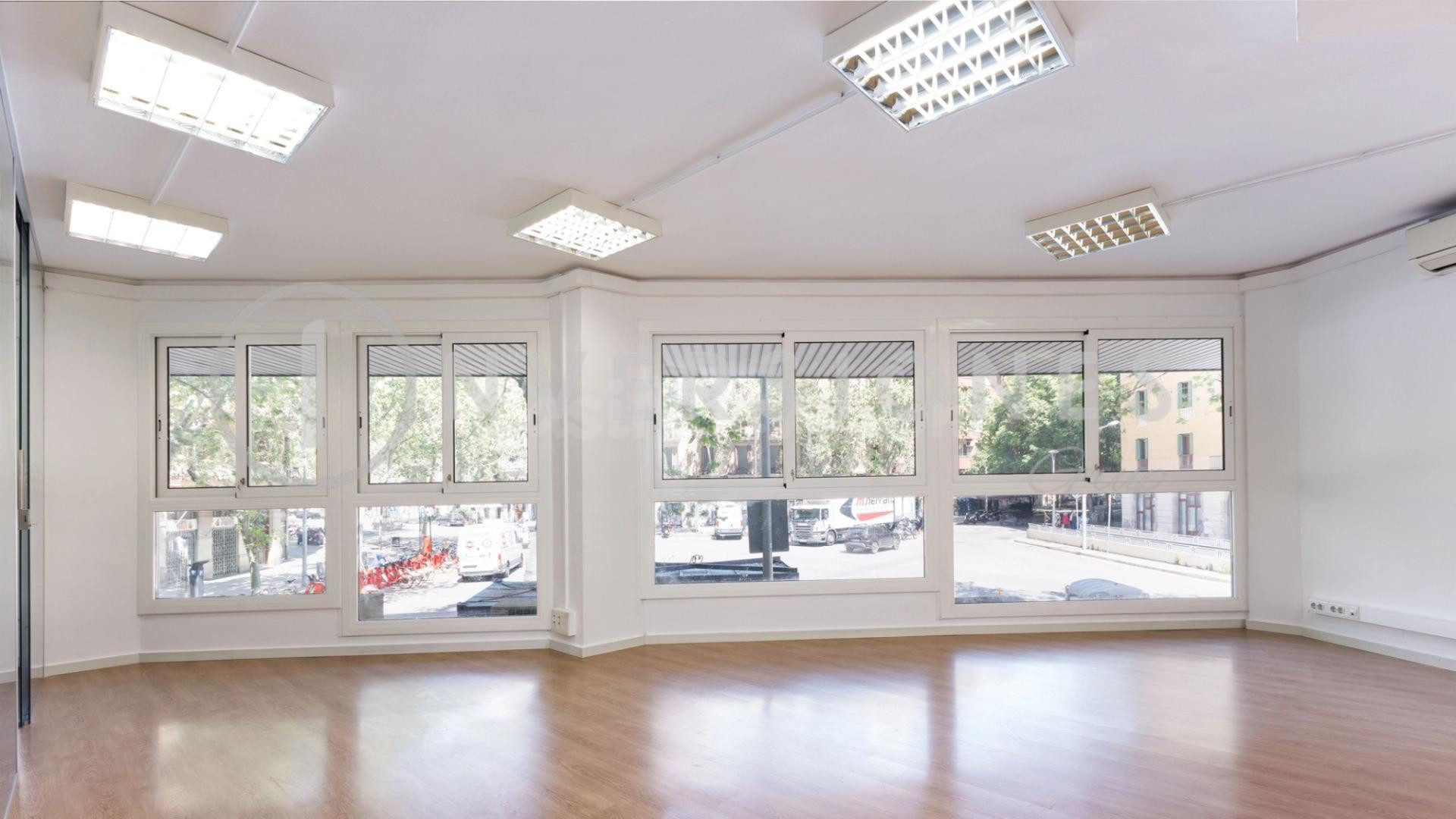 Oficina 98m² en alquiler - Eixample