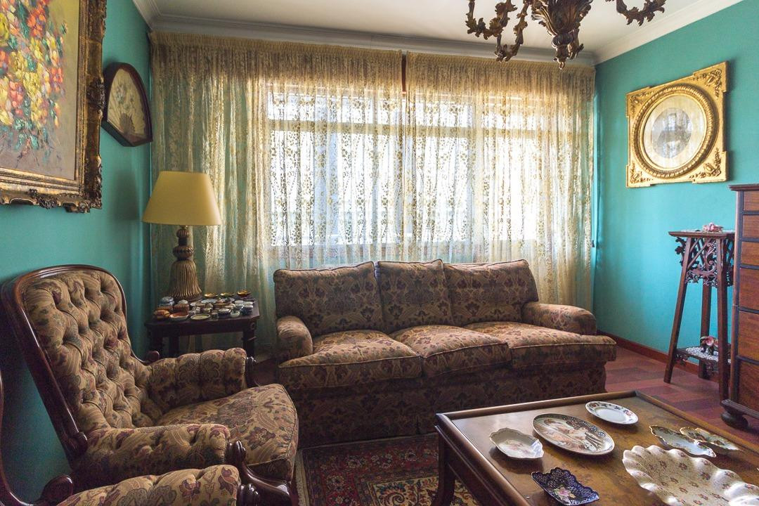 ¡Amplio Piso Reformado en el Corazón de Mugardos! ✨